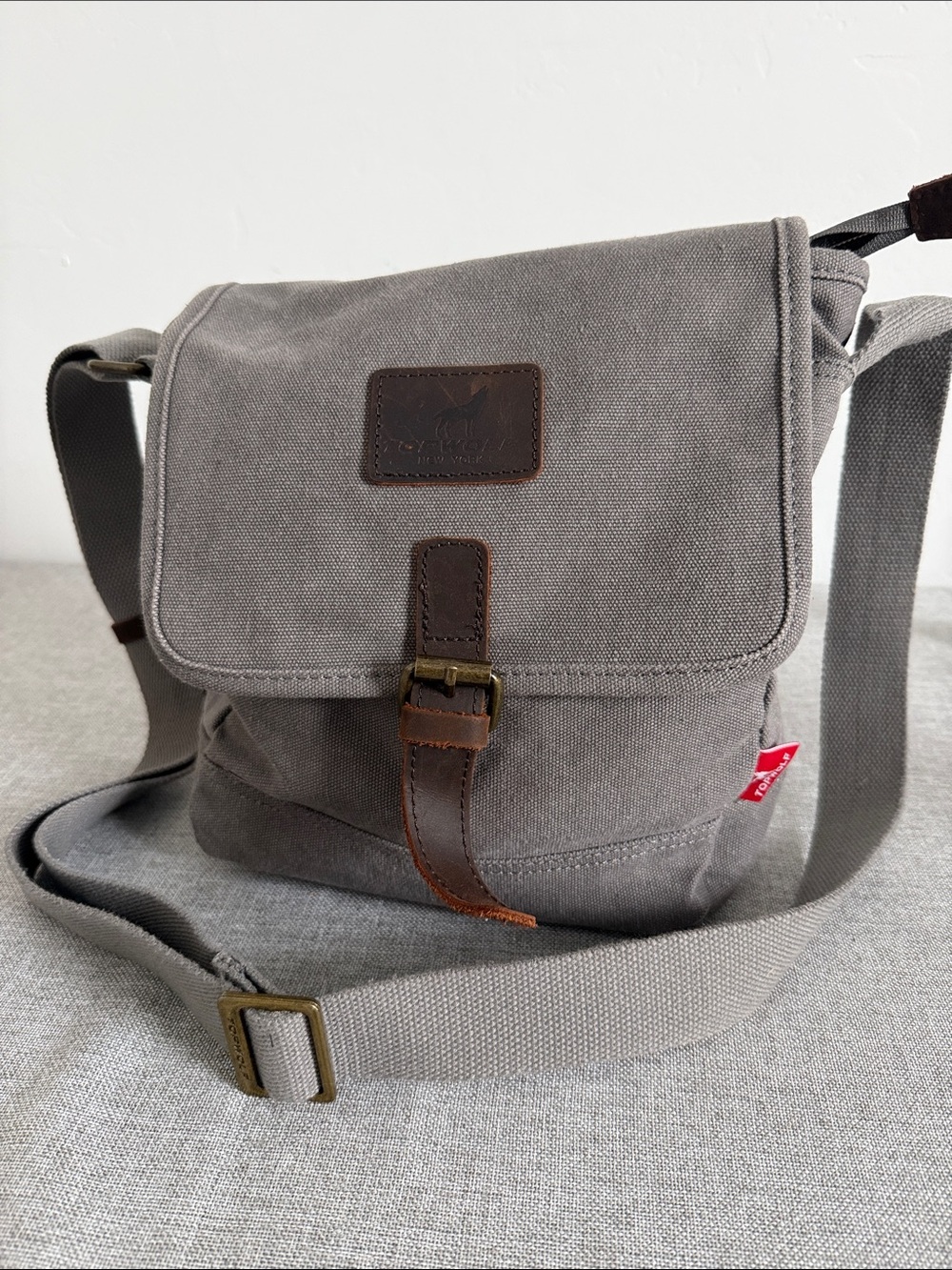 Casual Gray Canvas Messenger Bag with Leather Trim